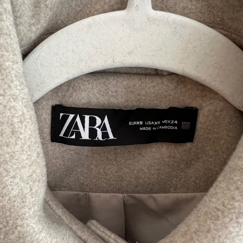 Zara Cropped Button Jacket - Picture 3 of 4